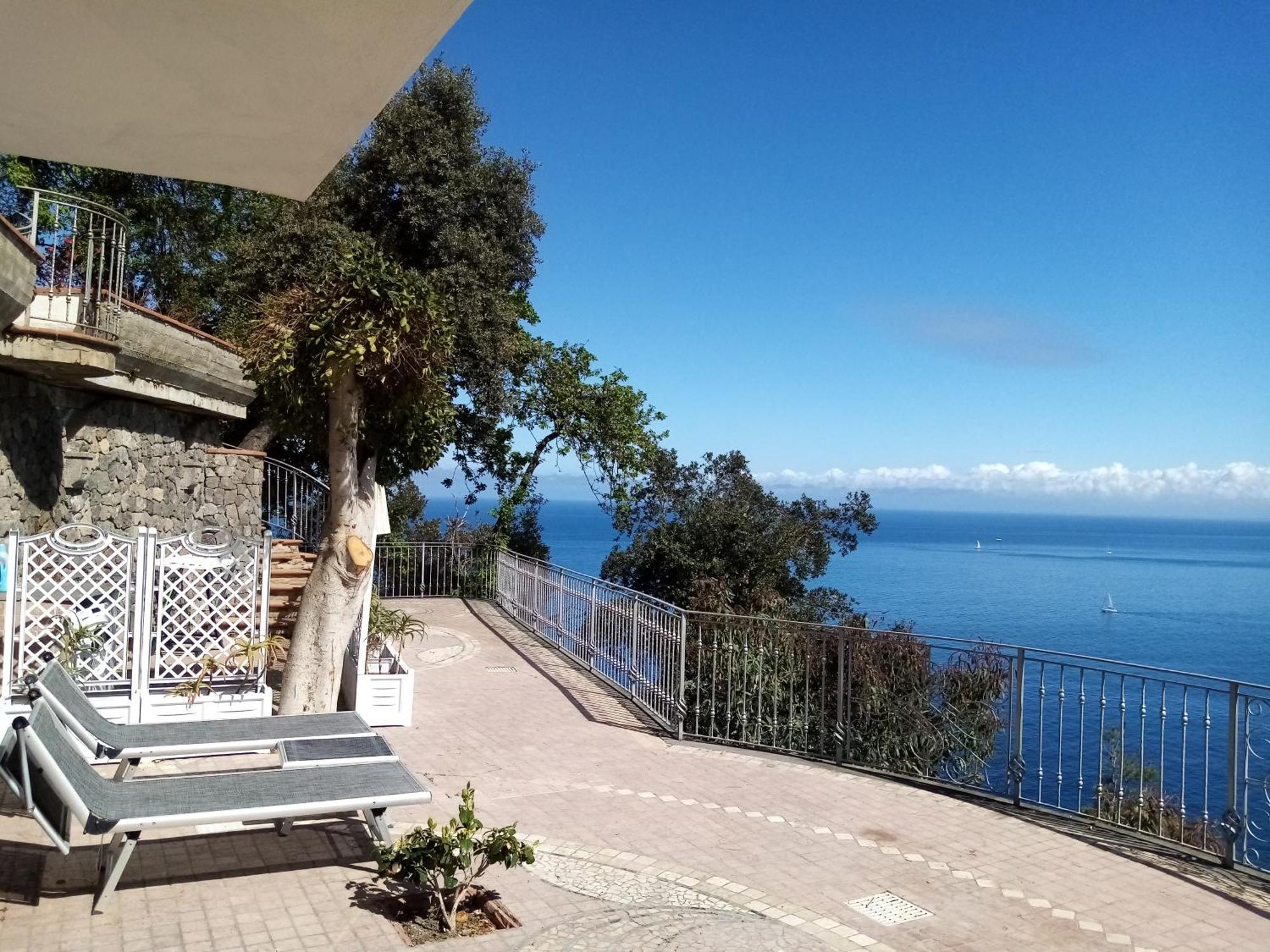 L'Incanto Suites Ischia Casamicciola Terme Bilik gambar
